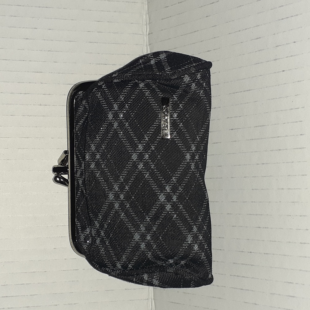 Buxton ladies double pocket coin purse